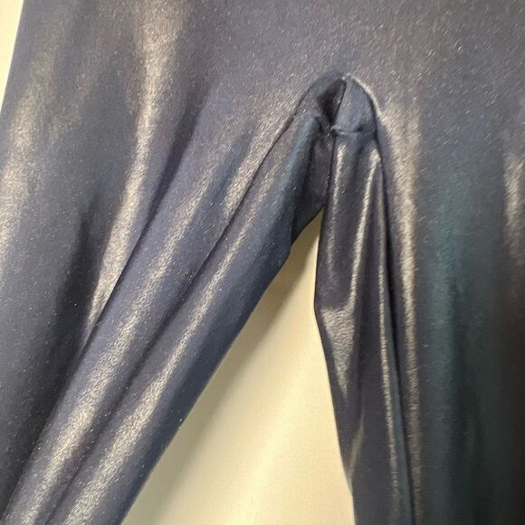 SPANX Spanxshape Shimmery Midnight Blue Leggings - Medium - Picture 4 of 9